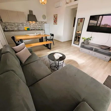 Apartamento Melograno La Caletta