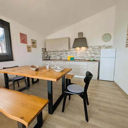 Melograno Apartamento La Caletta