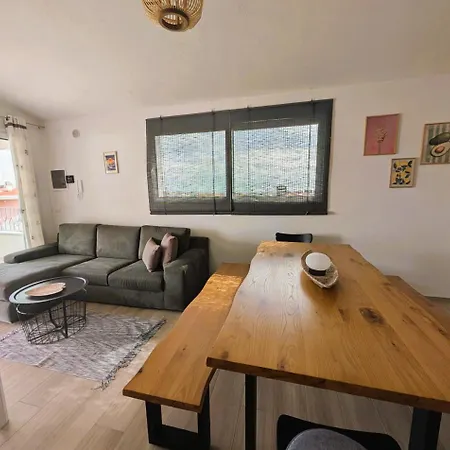 Apartamento Melograno La Caletta